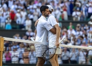 爱游戏世界杯2026-温网鏖战法网，德约科维奇惊艳四座