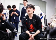 爱游戏在线-RNG翻盘G2，Kanavi三分雨点燃全场