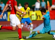 爱游戏在线-瑞士鏖战塞维利亚，内马尔状态火热