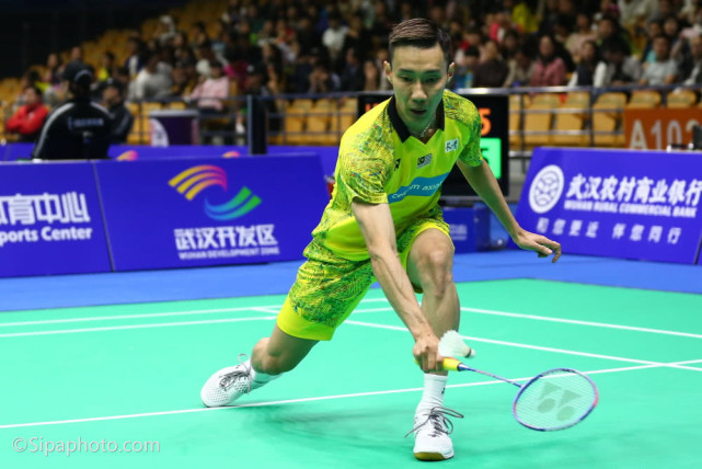 印尼队横扫日本队,李梓嘉统治全场 印尼队横扫日本队,李梓嘉统治全场