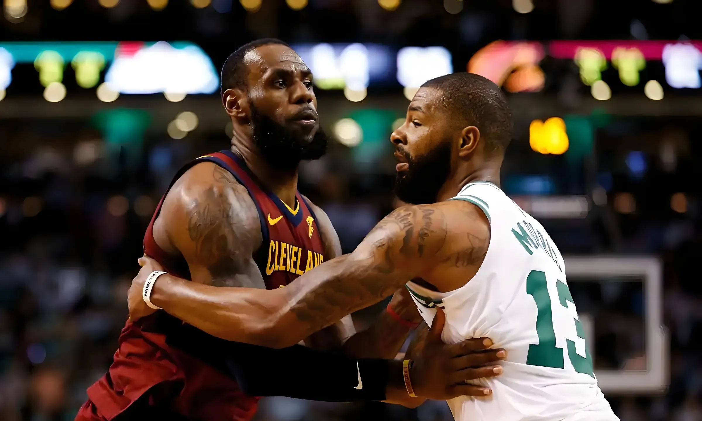 凯尔特人险胜魔术,王哲林统治全场 凯尔特人险胜魔术,王哲林统治全场