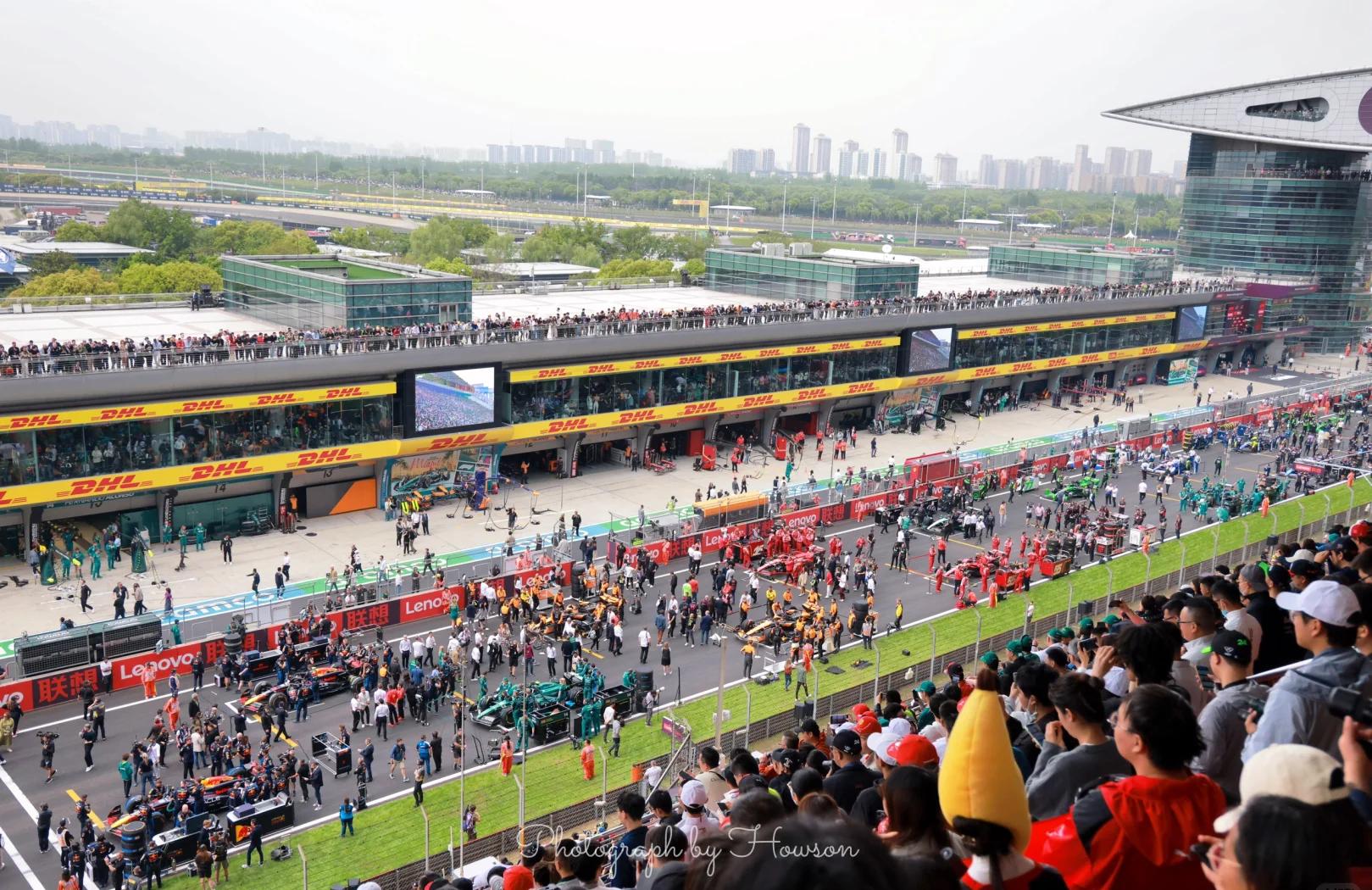 雷诺车队绝杀梅赛德斯，周冠宇扛起全队