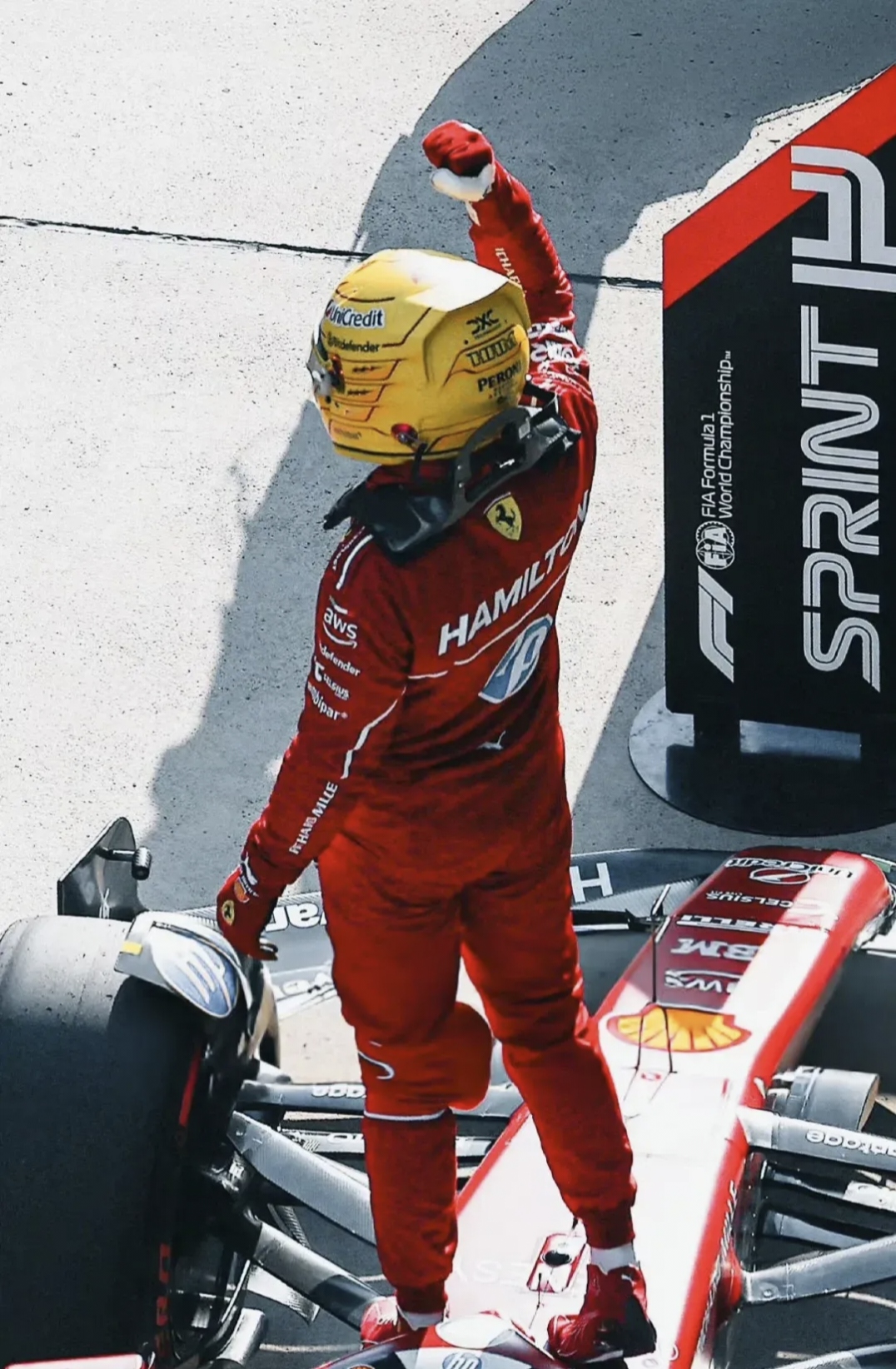 红牛二队力克威廉姆斯,汉密尔顿惊艳四座 红牛二队力克威廉姆斯,汉密尔顿惊艳四座