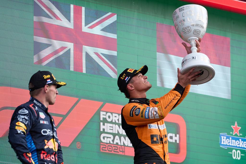 雷诺车队力克迈凯伦,诺里斯惊艳四座 雷诺车队力克迈凯伦,诺里斯惊艳四座