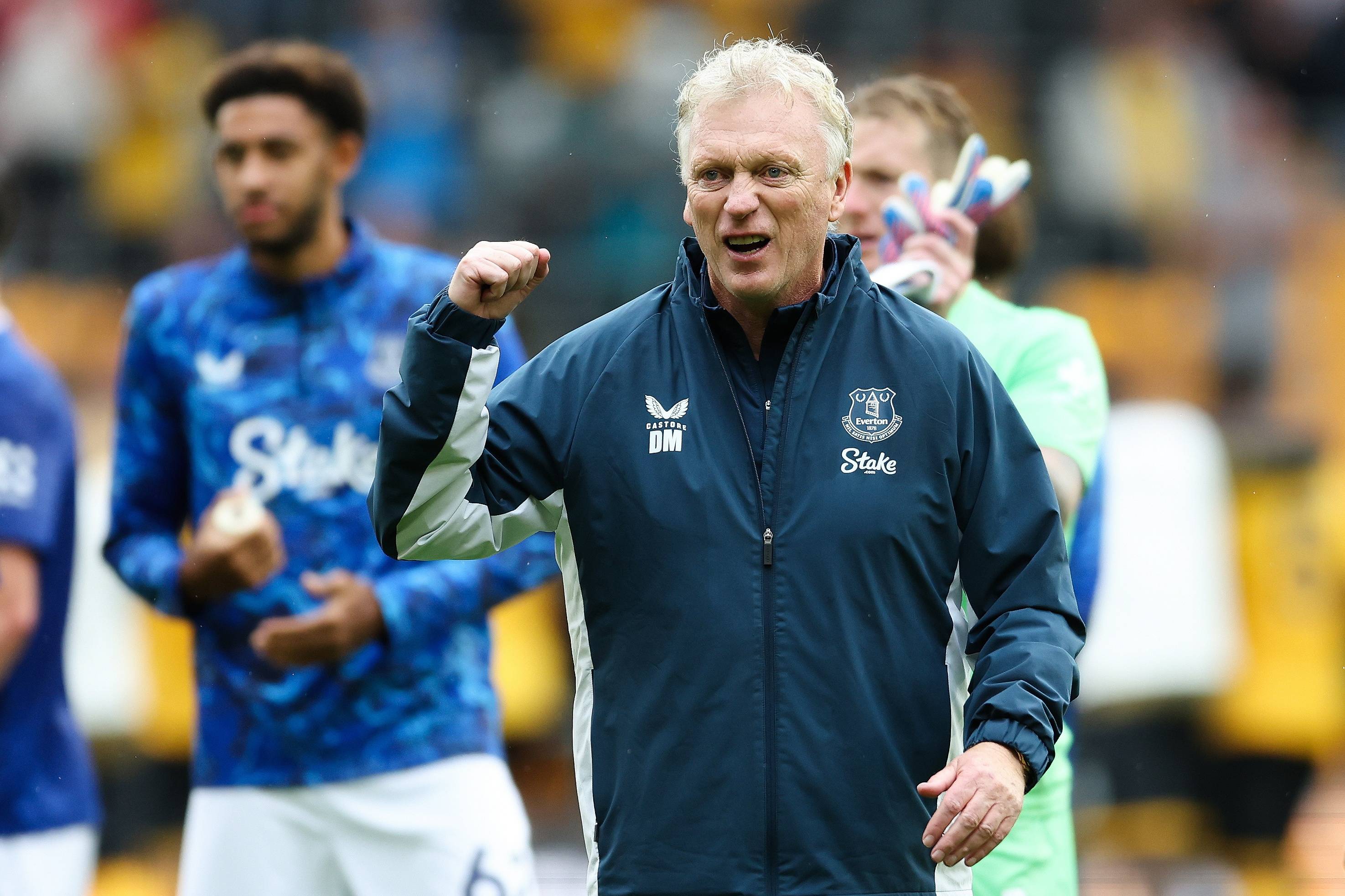 热门球队取得胜利,球员表现抢眼 热门球队取得胜利,球员表现抢眼