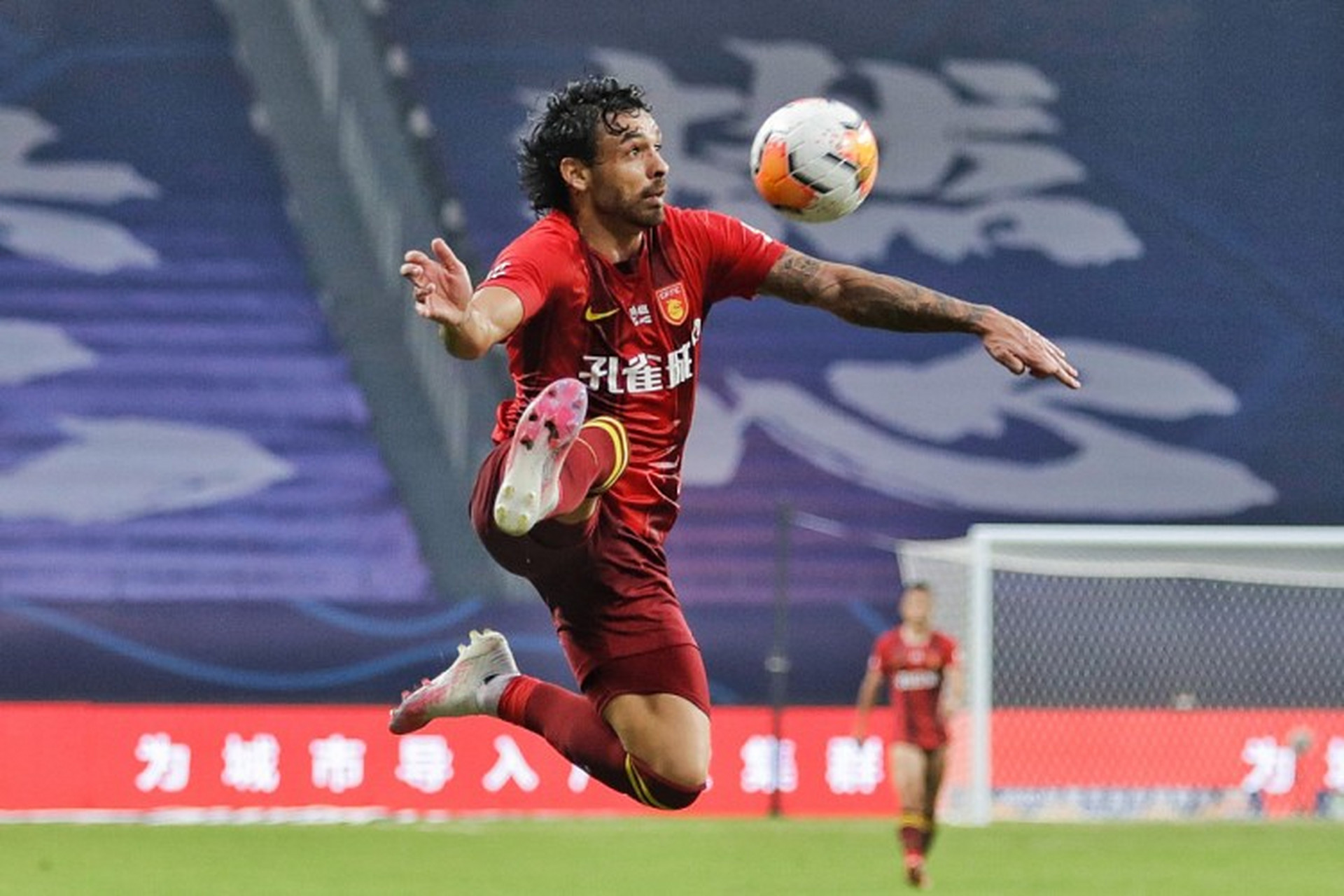 天津泰达取得连胜,壮大实力 天津泰达取得连胜,壮大实力