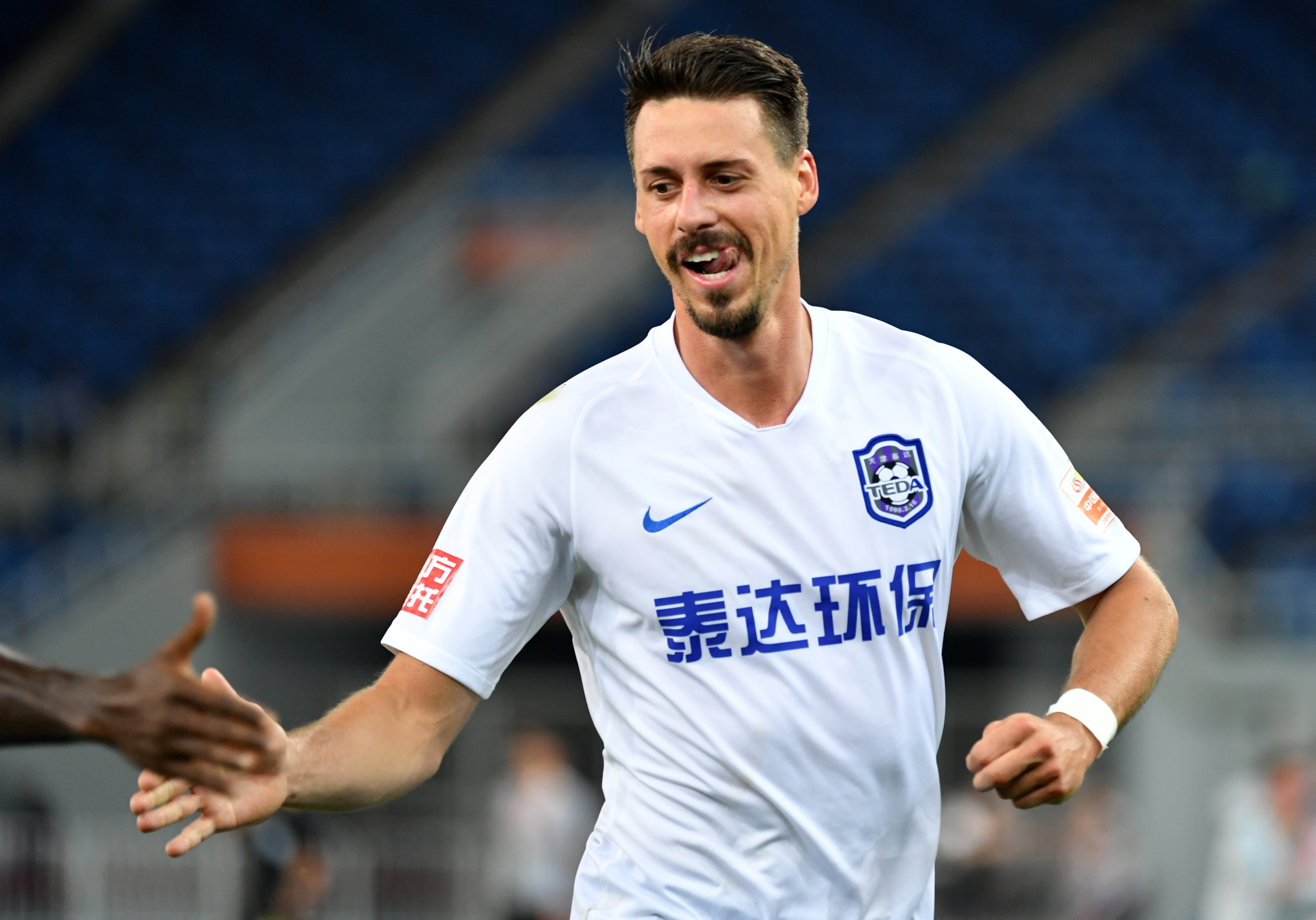 天津泰达取得连胜,壮大实力 天津泰达取得连胜,壮大实力