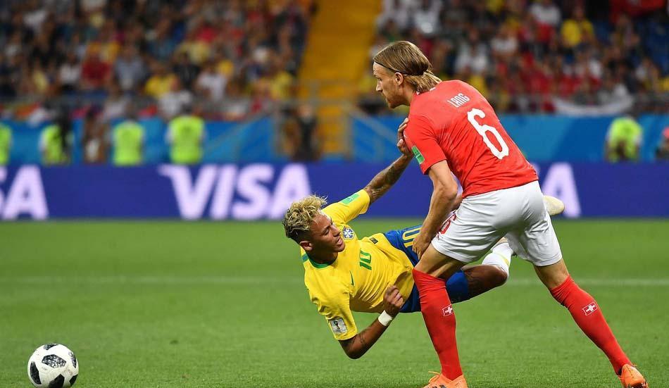 瑞士队开门红,迈向胜利 瑞士队开门红,迈向胜利