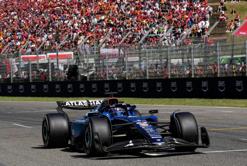 红牛二队碾压迈凯伦，维斯塔潘刷新纪录