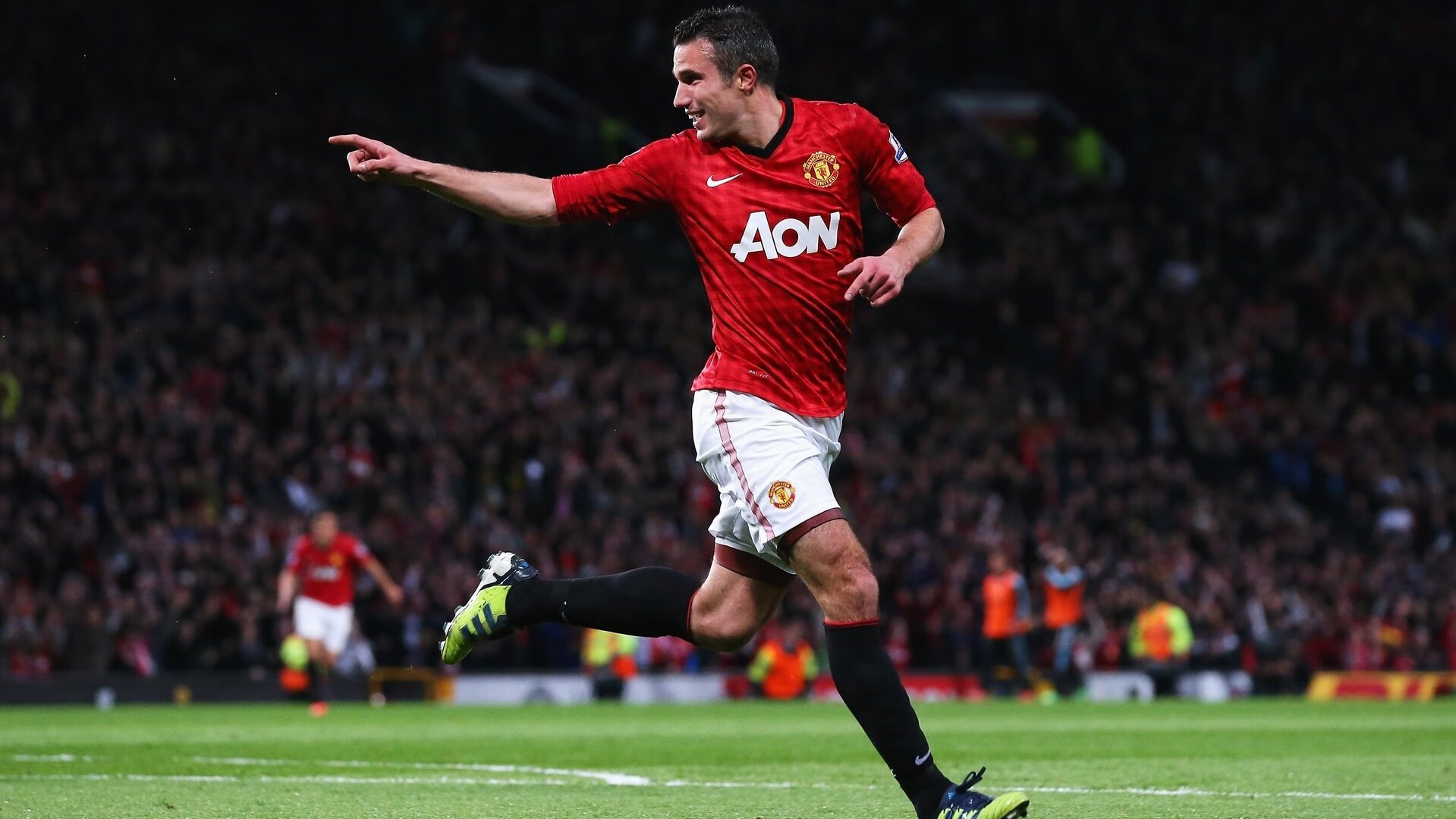 阿什拉夫爆发助勒沃库森关键战突围，几内亚防线难挡德甲劲旅锋芒